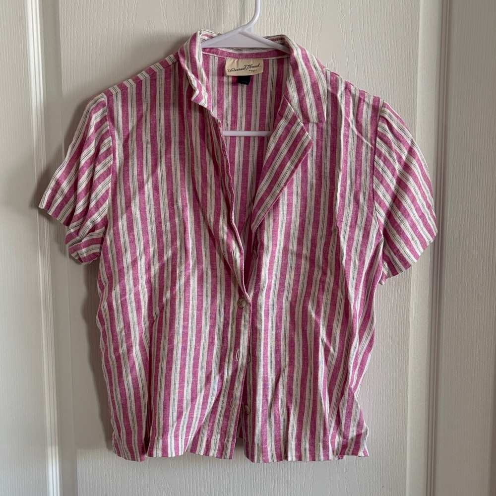 Universal Threads Striped Pink & White Button Front Top size XS